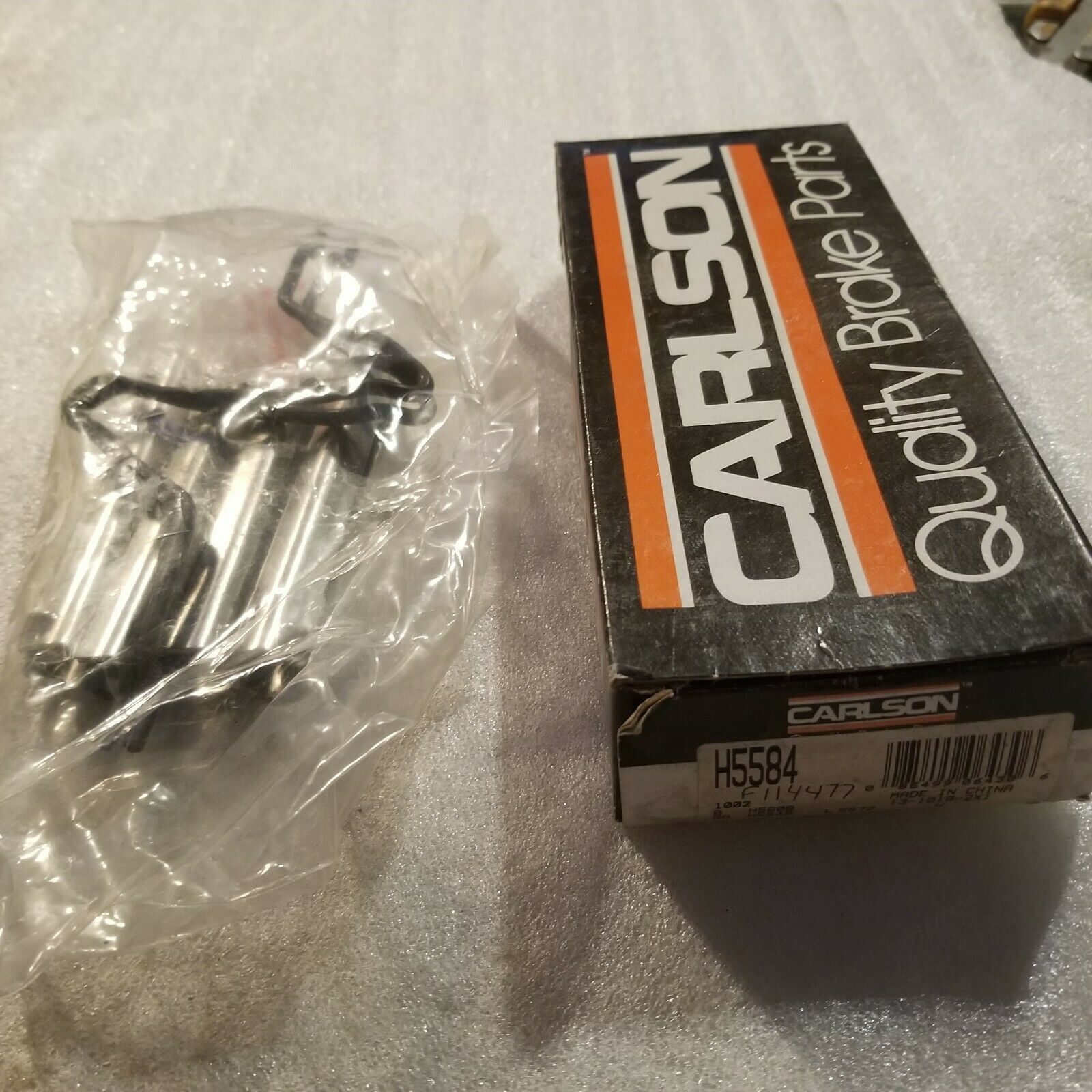 Disc Brake Hardware Kit Front Carlson H5584